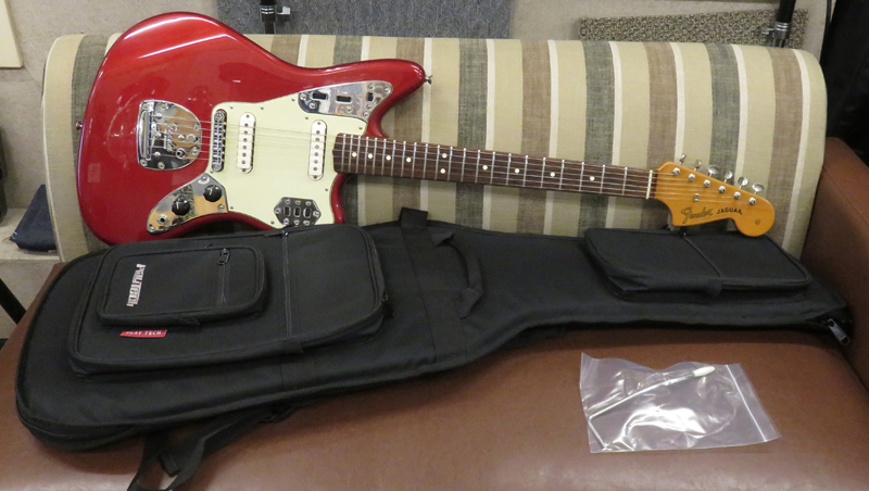 Fender Mexico Classic Player Jaguar Special（中古）【楽器検索