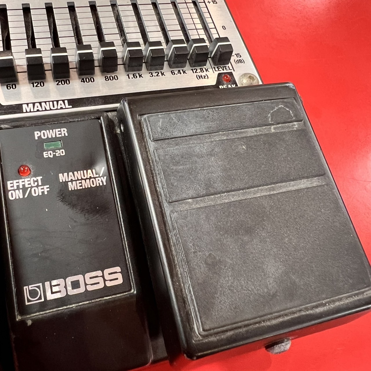 BOSS EQ-20 2ペダルグラフィックイコライザー 【USED】(中古 BOSS EQ-20 2ペダルグラフィックイコライザー 【USED】(中古