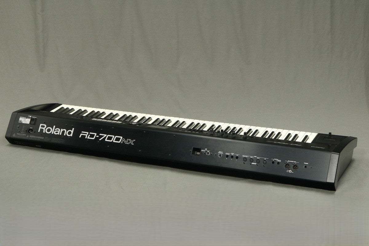 Roland RD-700NX 【御茶ノ水本店】（中古/送料無料）【楽器検索