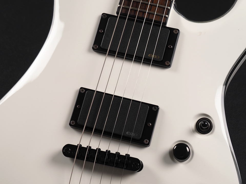 Aria Pro II CLASS AXE XM-05 ~White~（中古）【楽器検索デジマート】