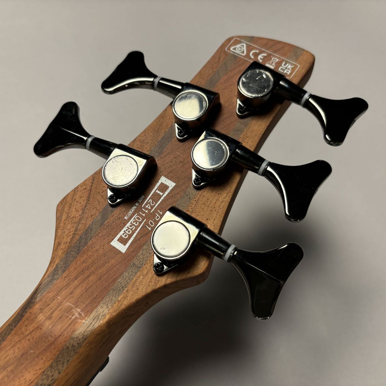 ほぼ未使用 Ibanez SR5AH SUF 5弦ベース エレキベース Ibanez SR5AH SUF 5弦ベース初心者12点セット 【VOXアンプ付