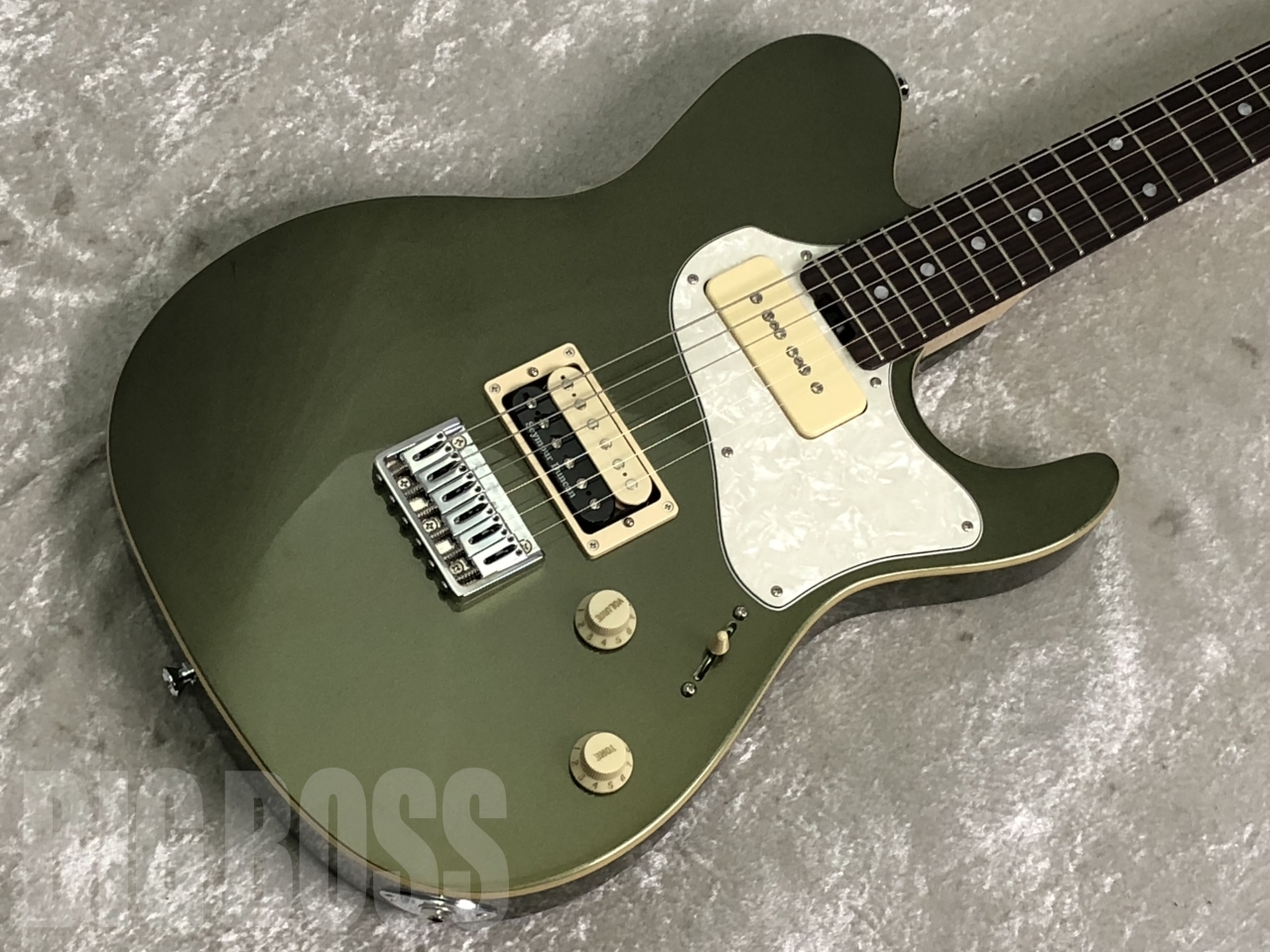 EDWARDS E-THROBBER (Leaf Green Metallic)（新品/送料無料）【楽器 