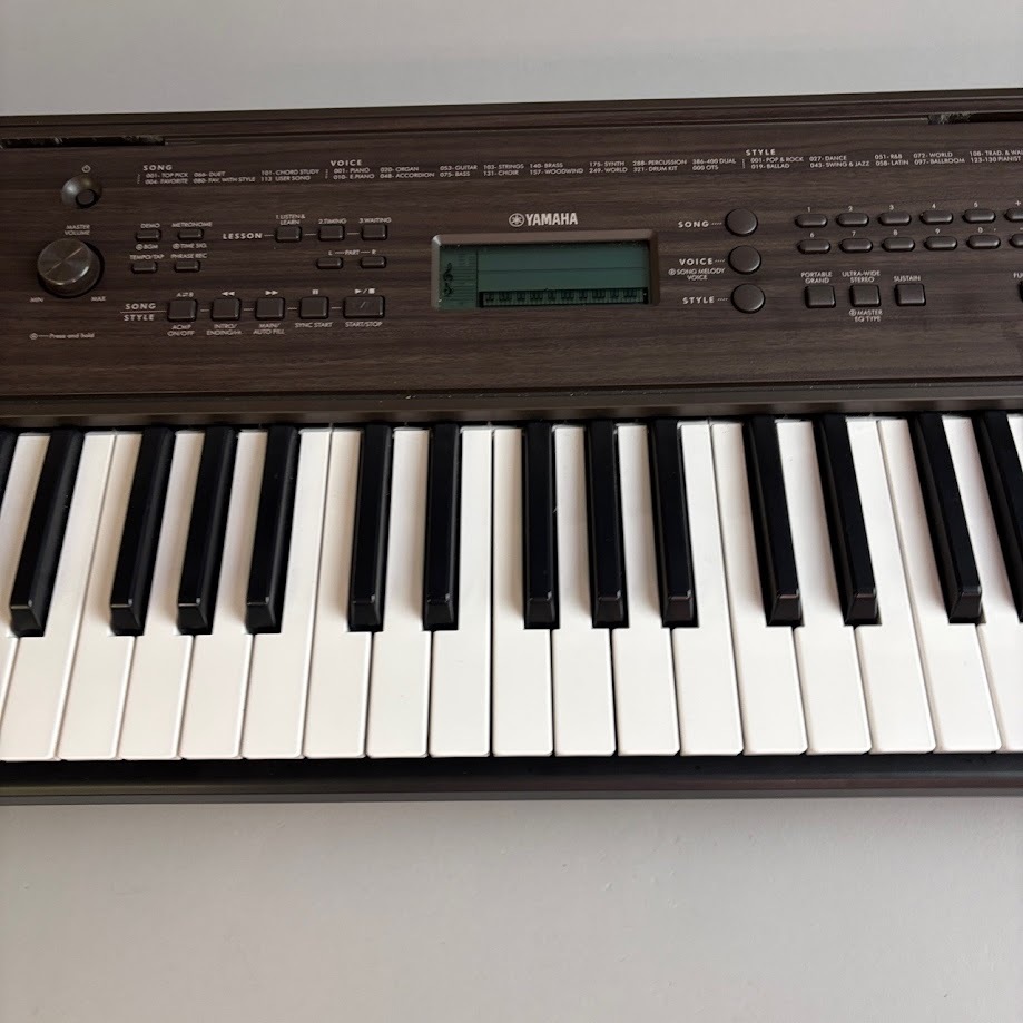 YAMAHA PSR-E360（中古/送料無料）【楽器検索デジマート】