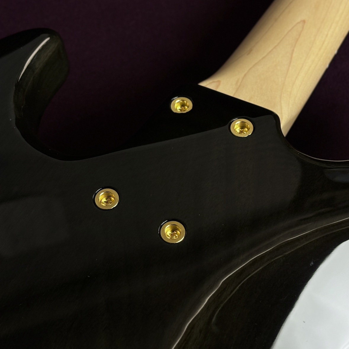 ☆9月中限定値下げ【発送できません】 Moon JJ-4 フレットレス ☆9月中限定値下げ【発送できません】 Moon JJ-4 フレットレス ☆9月中