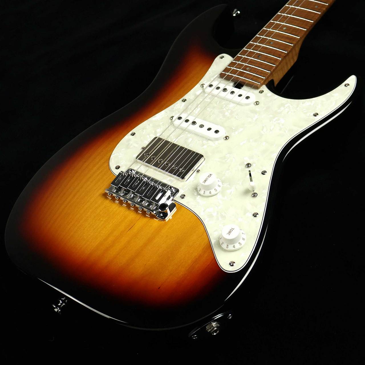 ノイズ:クラシックディーバ　サイン ノイズ クラシックディーバ サインカード ヴァイス nikke（SR