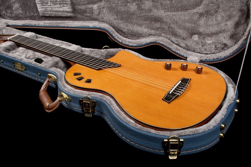 Cordoba コルドバ Model: Stage Artist Traditional【日本総本店2F