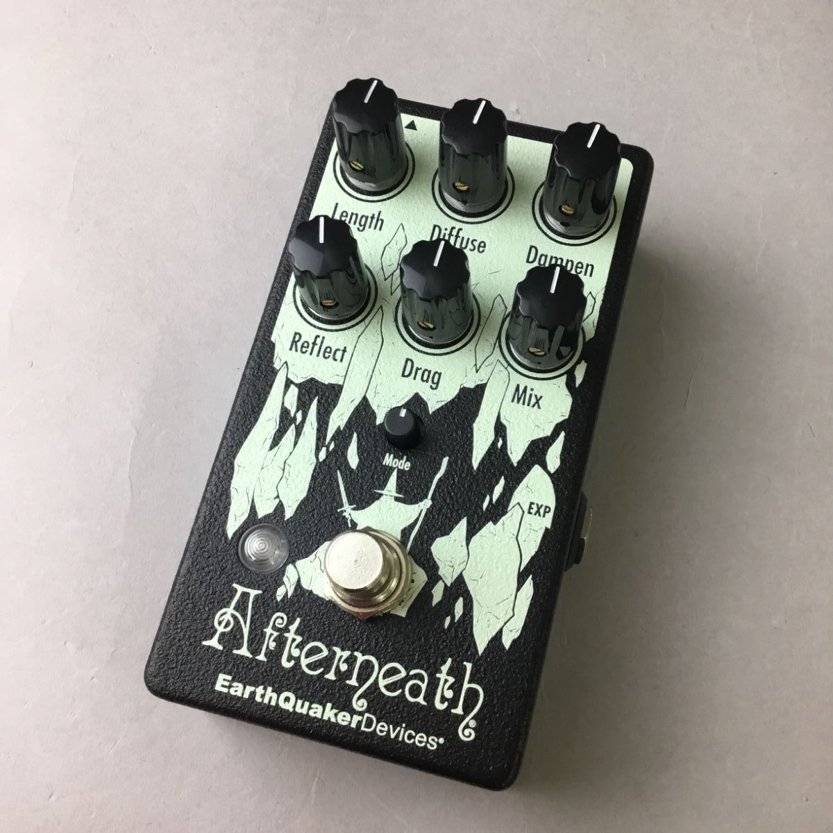 Amazon.com: EarthQuaker Devices Afterneath V3 Enhanced