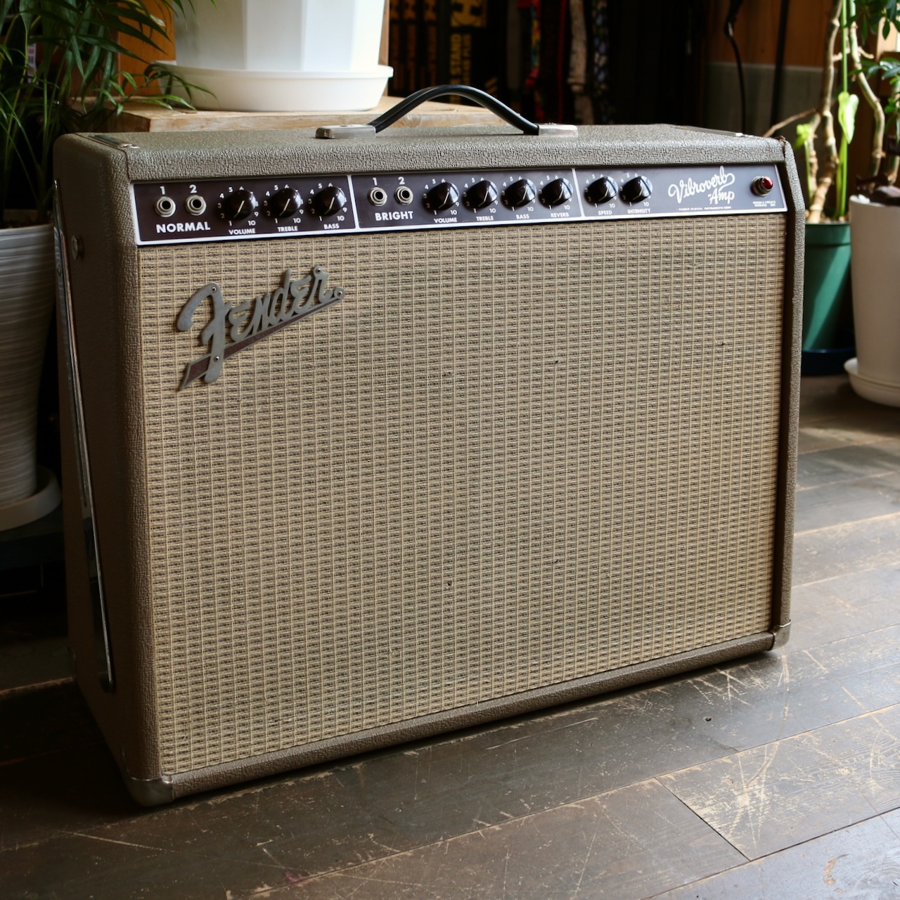Fender 63 Vibroverb Amp Reissue 1990年代（中古/送料無料）【楽器