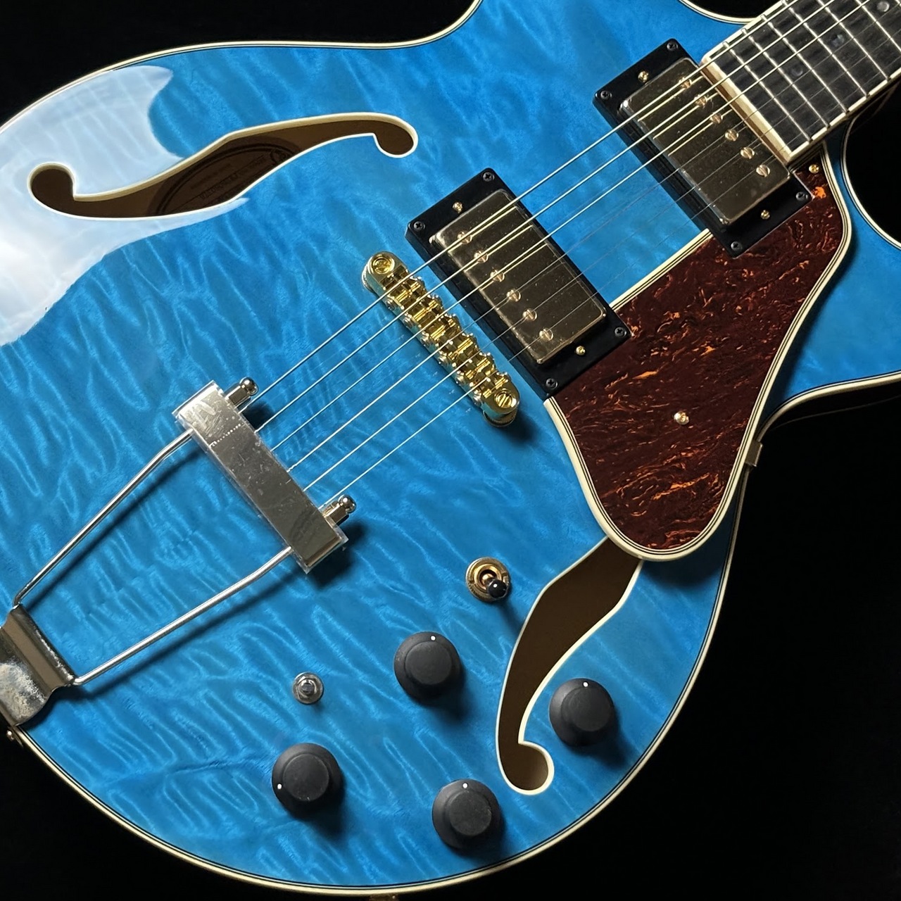 Ibanez AMH90QM-TBL 5B-01 フルアコ Ibanez AMH90QM-TBL 5B-01 フルアコ Ibanez AMH90QM-TBL 5B-01