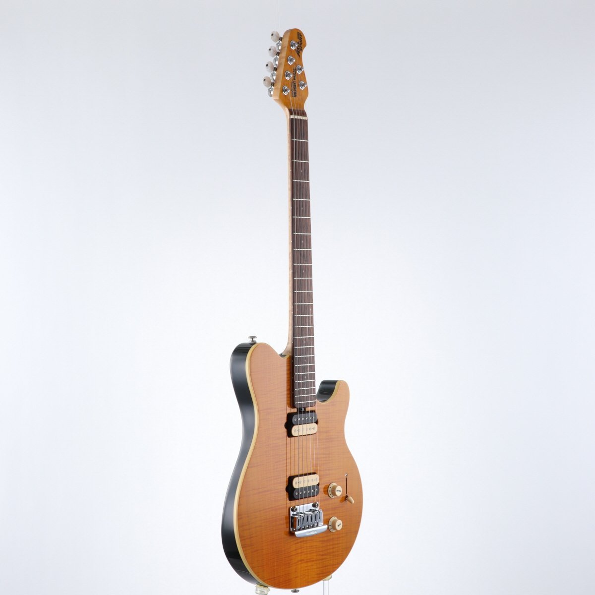 MUSIC MAN Axis Super Sport HH Tremolo Translucent Gold【福岡店