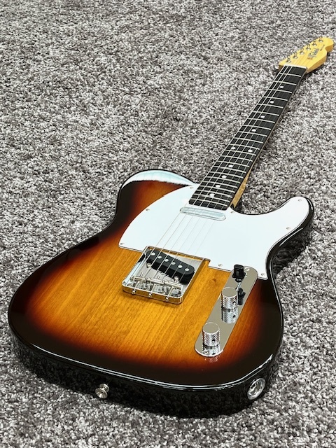 エレキギターです Sterling By MUSIC MAN SUB Cutlassシリーズ エレキギター