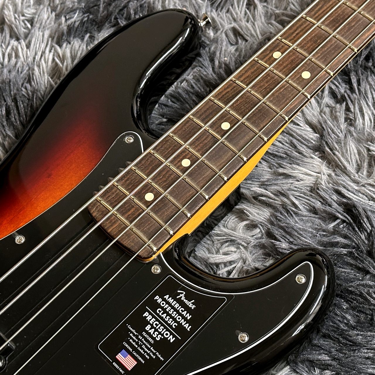 Fender American Professional Classic Precision Bass 3-Color