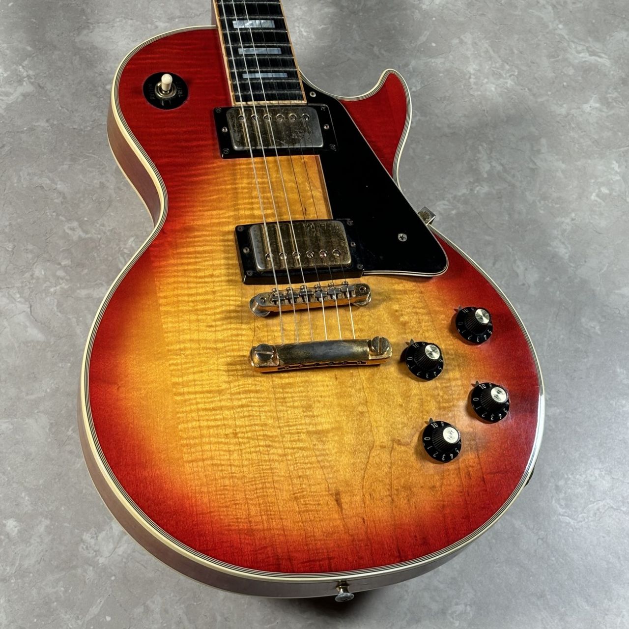 Gibson Les Paul Custom Twentieth Anniversary Cherry Sunburst【1975