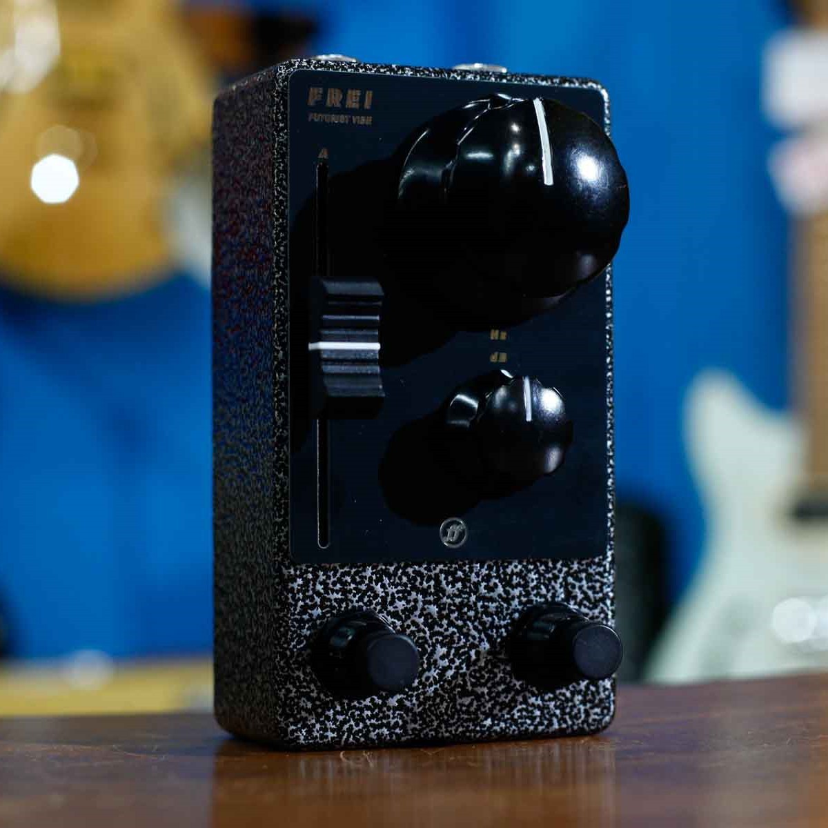 Fjord Fuzz Frei｜Uni-Vibes（新品）【楽器検索デジマート】