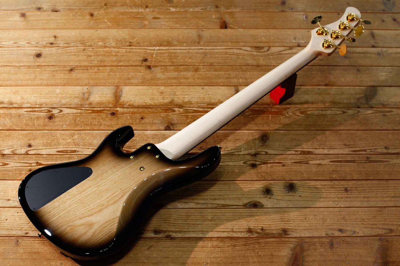 Crews Maniac Sound Crews Maniac Sound Jackson 5 Spalted Maple Top