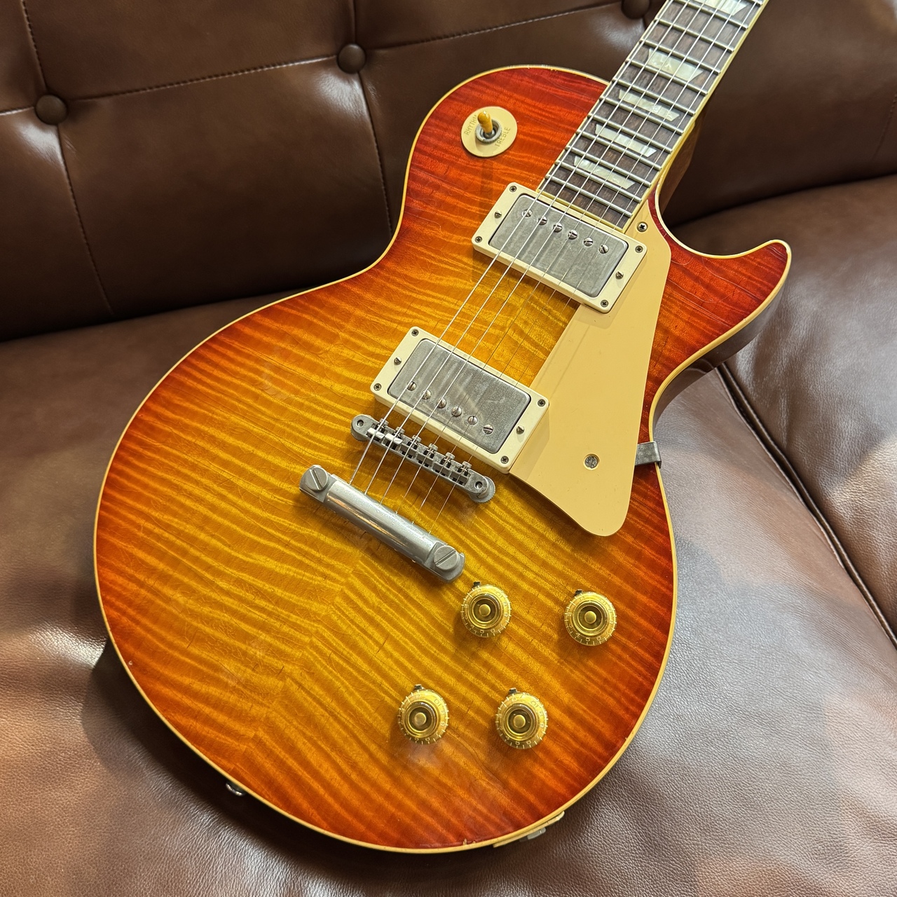 Gibson Custom Shop 【極上杢・ハカランダ指板】True Historic 1960