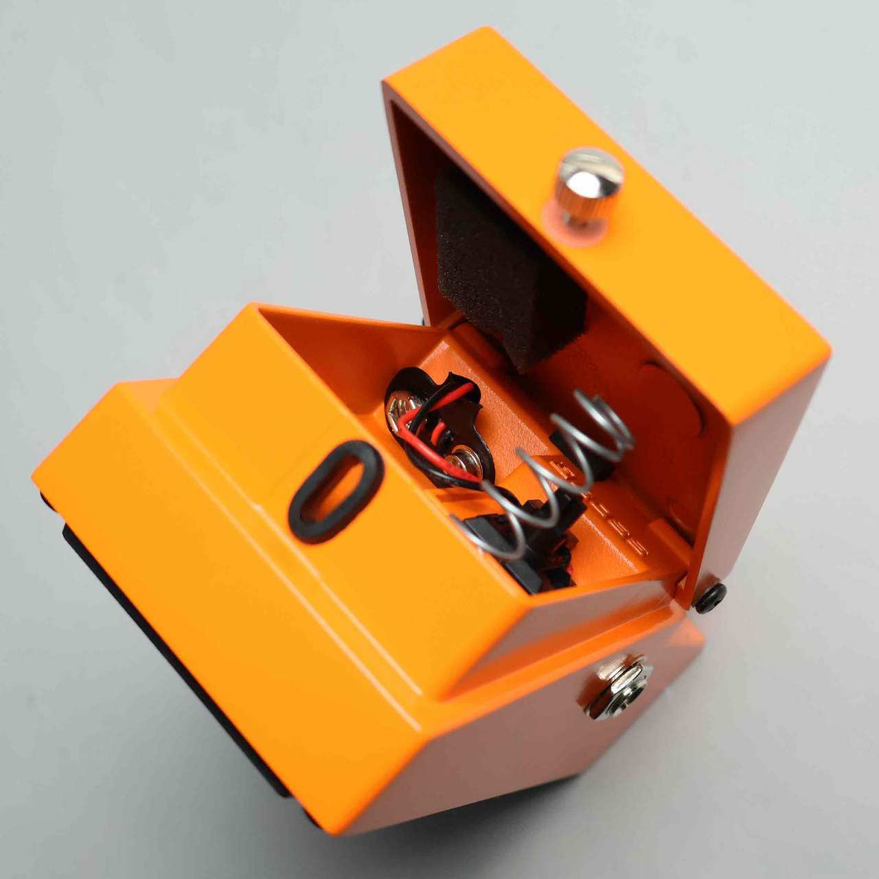 BOSS DS-1w ディストーション技クラフト Roland - Company - ニュースリリース - 2022 - BOSSの