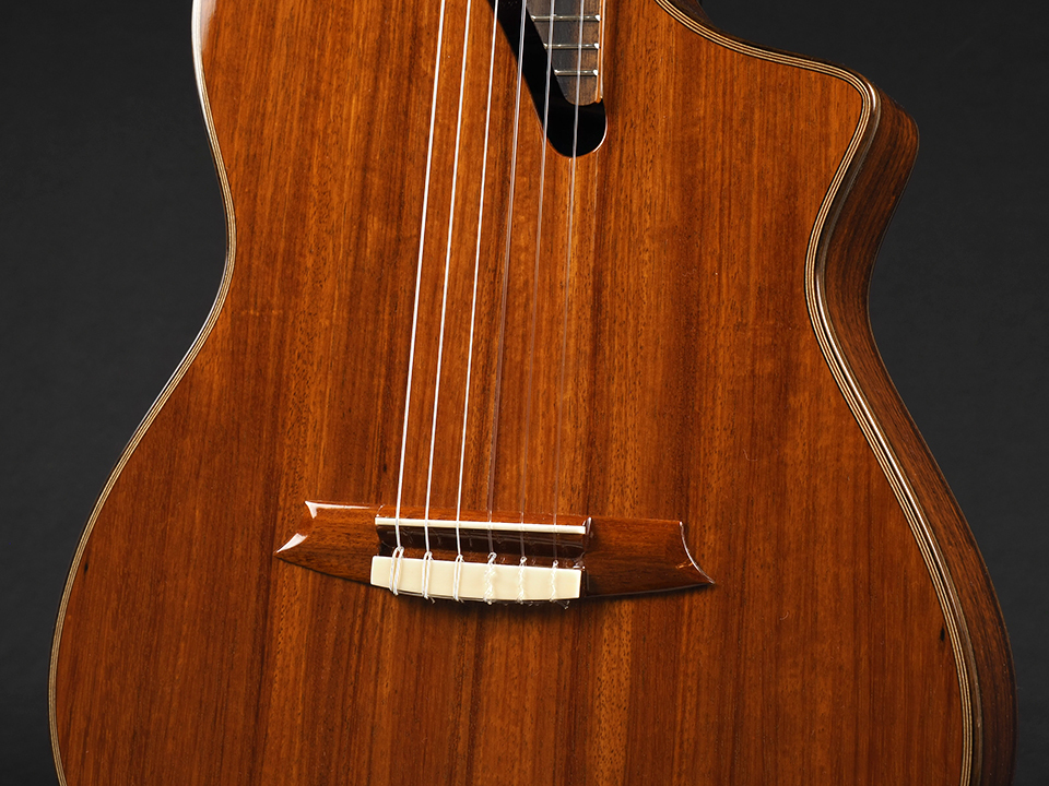 Martinez MSCC-14 OV（中古）【楽器検索デジマート】