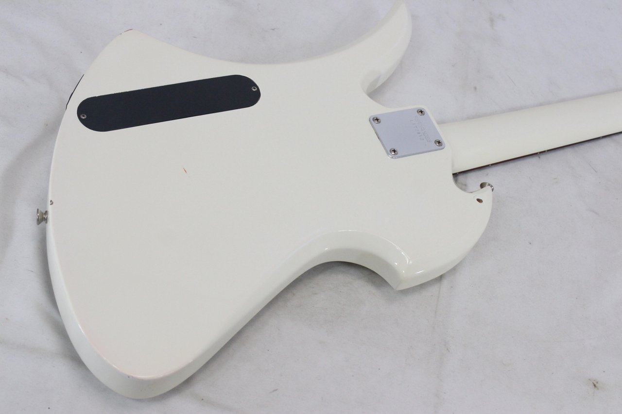 希少 ベース フェルナンデス モッキンバード MB-65 白 BASS 廃盤品 希少 ベース フェルナンデス モッキンバード MB-65 白 BASS 廃盤