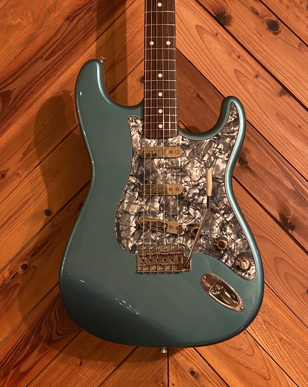 Fender Japan ST62-US 2008年製 USAピックアップ搭載機 Fender Japan ST62-US 2008年製 USAピックアップ搭載機