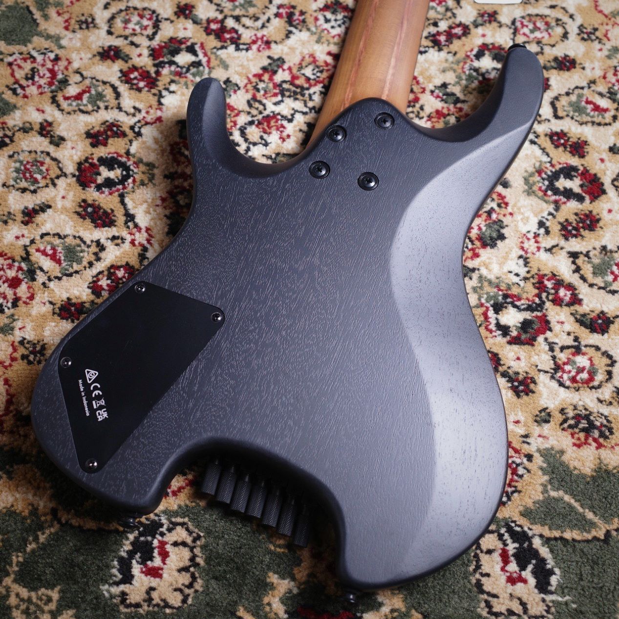Ibanez QX527B WK (Weathered Black) SPOTモデル 【2.27kg】（新品