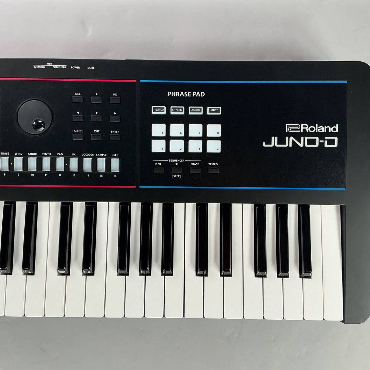Roland JUNO-D6 【展示品特価】 61鍵盤 シンセサイザー（新品特価/送料