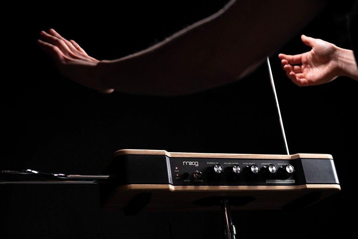 Moog Etherwave Theremin (MG EW THEREMIN)【WEBSHOP】（新品/送料無料）【楽器検索デジマート】