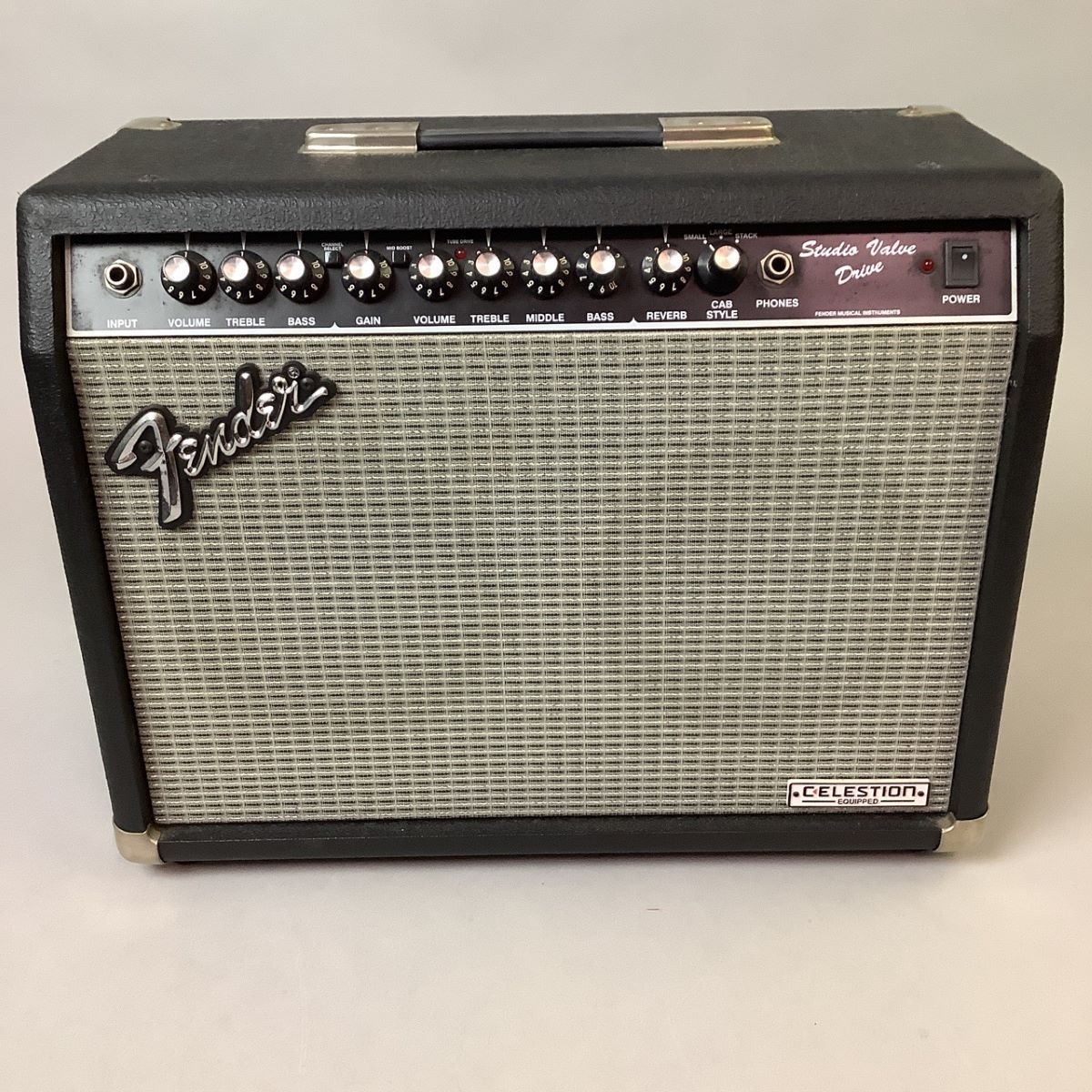 当日出荷正常動作品 Fender STUDIO VALVE SV-20CE CELESTION「PG8A-15」搭載 ギター用コンボアンプ フェンダー セレッション 中古 コンボ