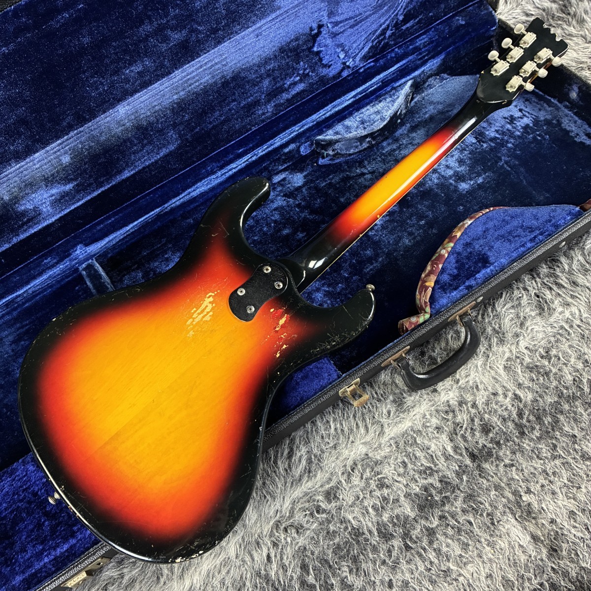 Mosrite The Ventures Model 1966（ビンテージ/送料無料）【楽器検索