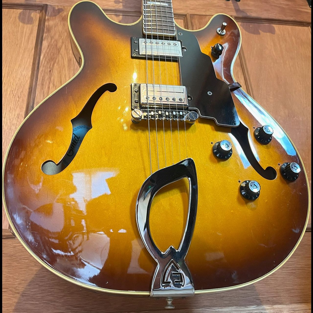 GUILD Starfire Ⅳ（ビンテージ）【楽器検索デジマート】