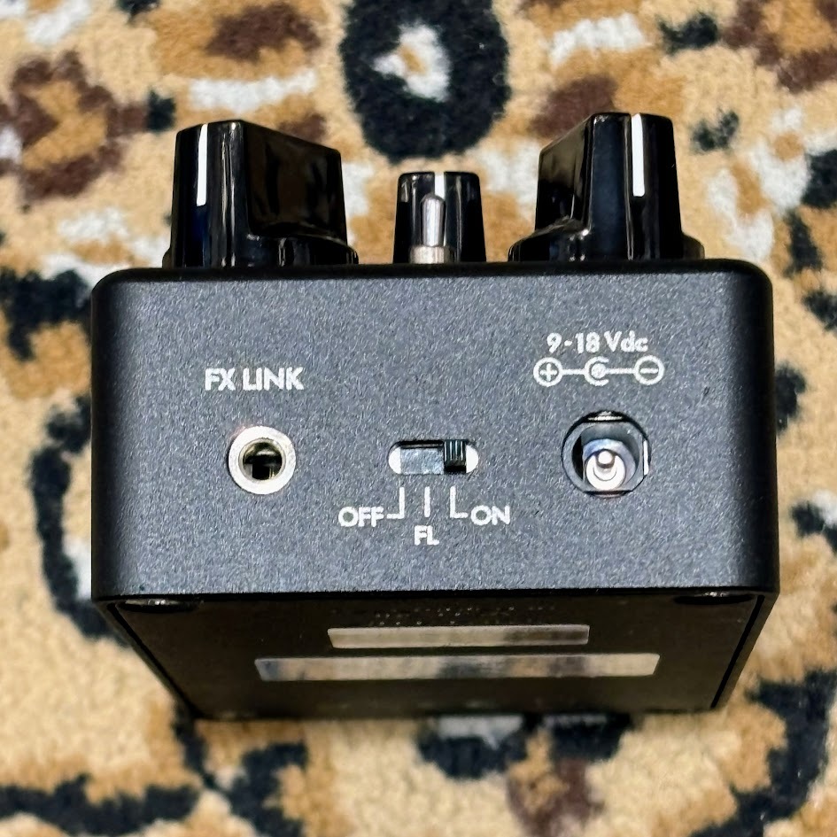 suhr riot ディストーション　ハイゲイン Suhr 【現物画像】 Riot Black Edition ディストーション ハイゲイン