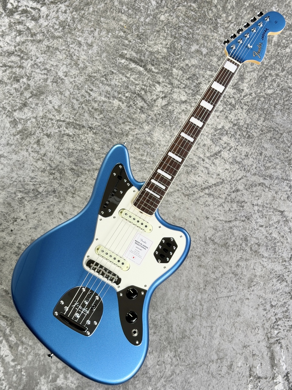 Fender Made in Japan Traditional Late 60s Jaguar -Lake Placid Blue