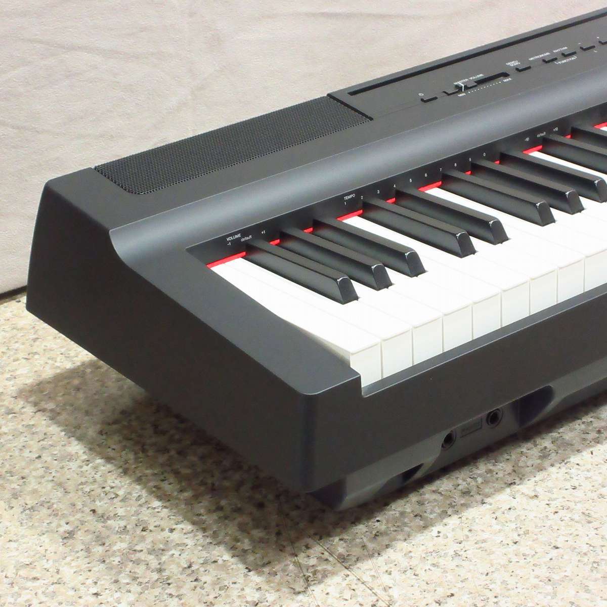 ヤマハ P-121B 73鍵盤 2019年製 Amazon | ヤマハ YAMAHA 電子ピアノ P
