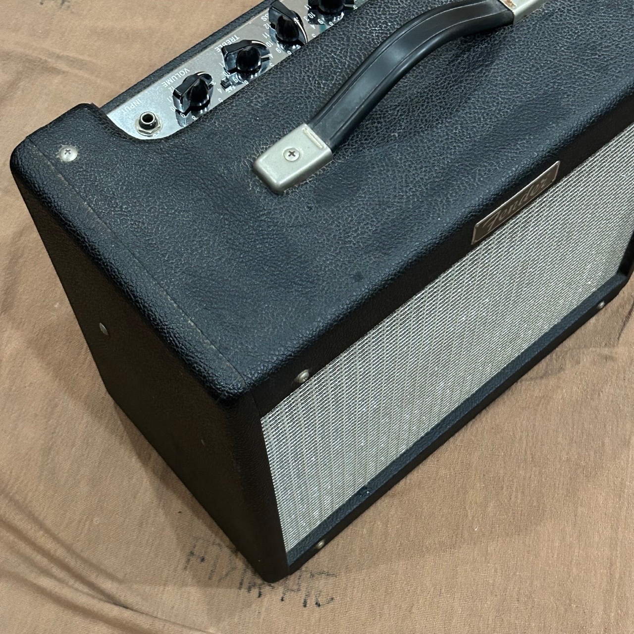 Fender Blues juniorギターアンプ Fender Blues Junior Lacquered Tweed ギターアンプ コンボ