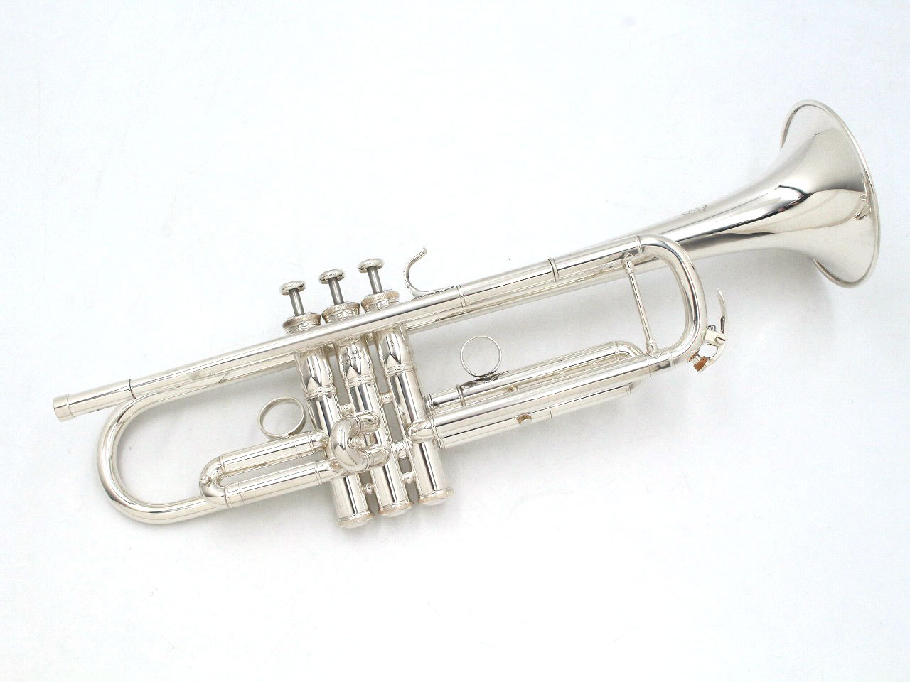 YAMAHA トランペット YTR-8335RS 銀メッキ仕上げ リバース管 【横浜店