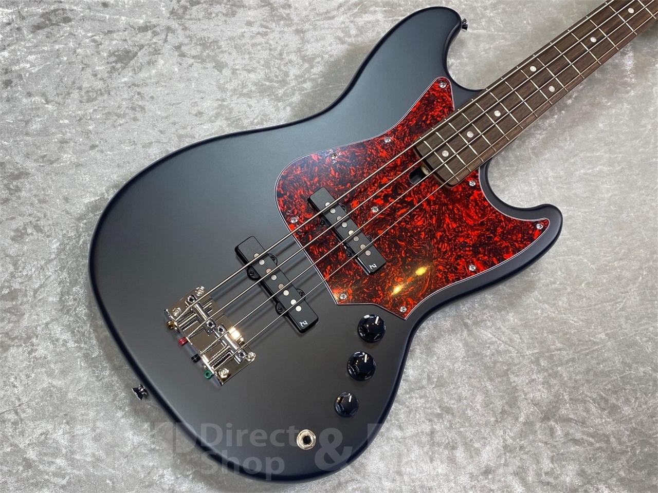 リズページ 新作！ツータックストレートパンツ | FRAY I.D | ショップブログ