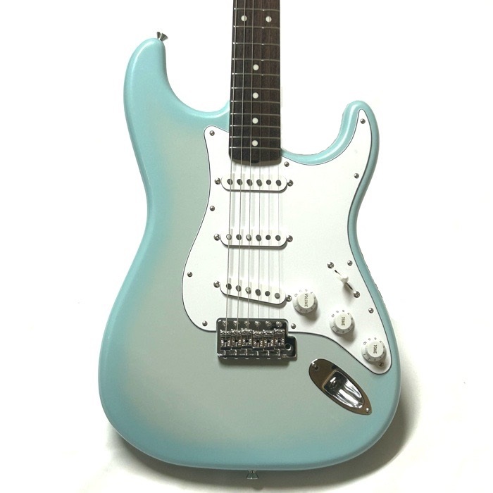 【ジャンク品】Fender Japan stratocadter 水色 Fender Made in Japan Traditional 60s Stratocaster (Lake