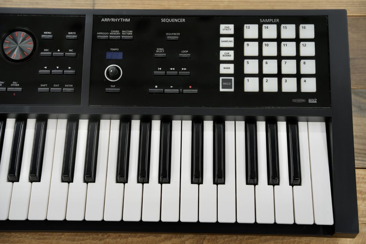 Roland FA-06（中古/送料無料）【楽器検索デジマート】