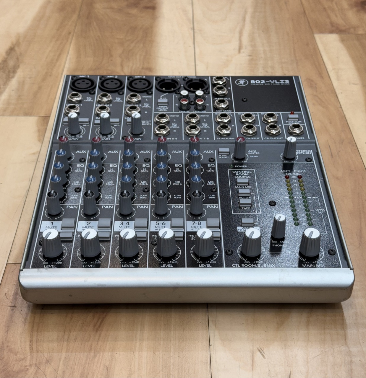 Mackie 802-VLZ3（中古）【楽器検索デジマート】