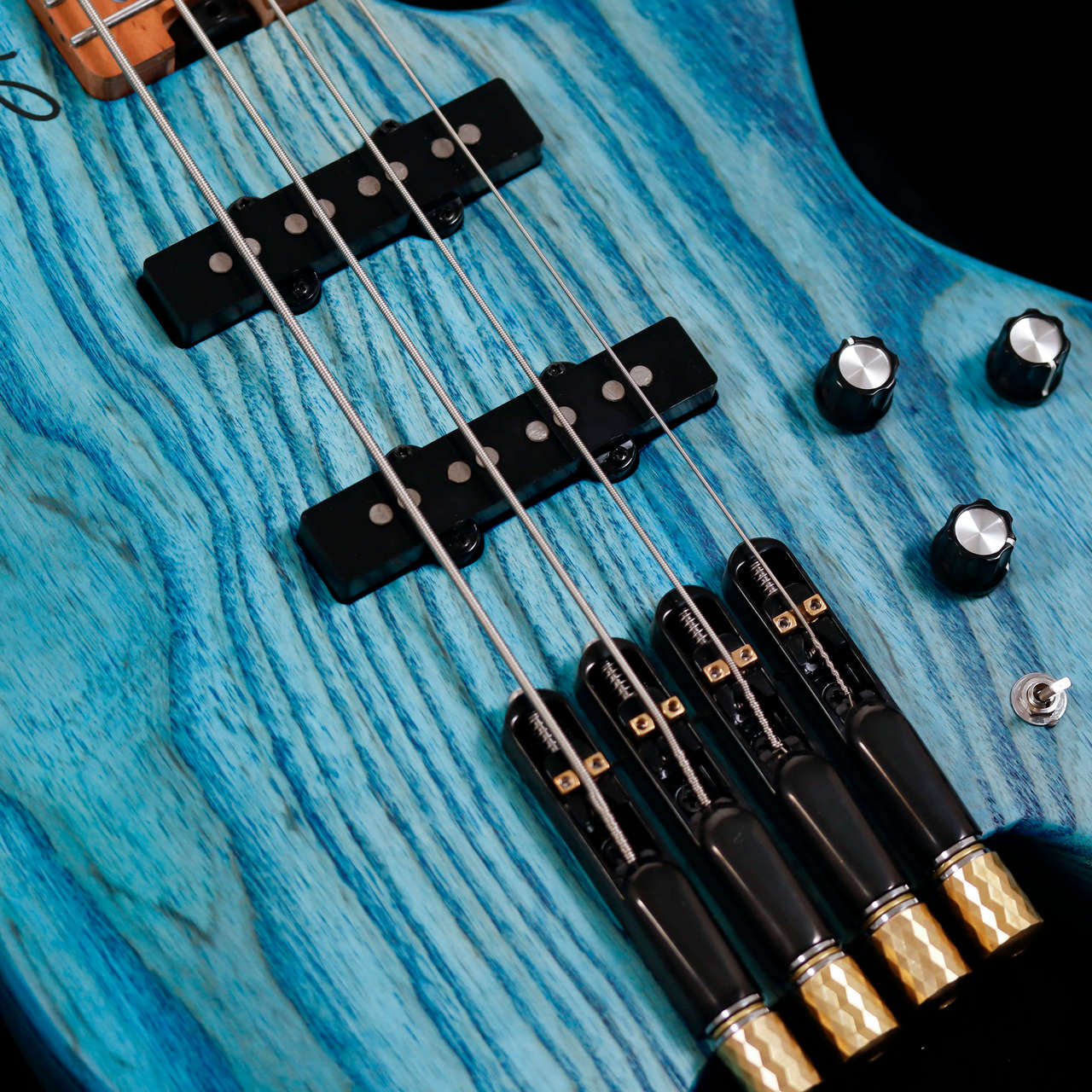 Sfida SHB-800 Blue (ブルー) エレキベース ヘッドレス アッシュボディ