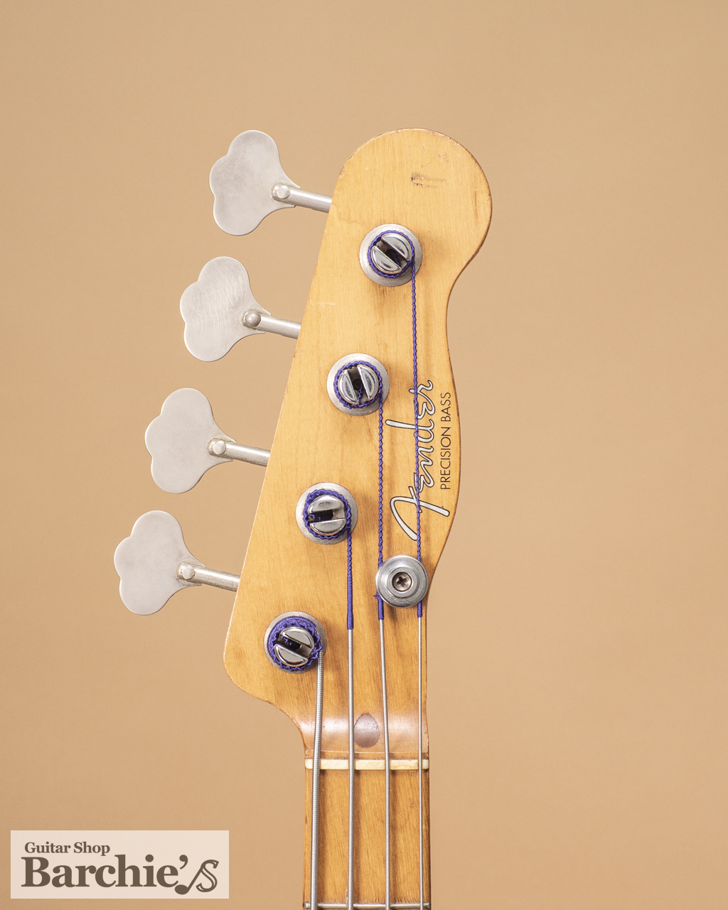 Fender Precision Bass（ビンテージ）【楽器検索デジマート】