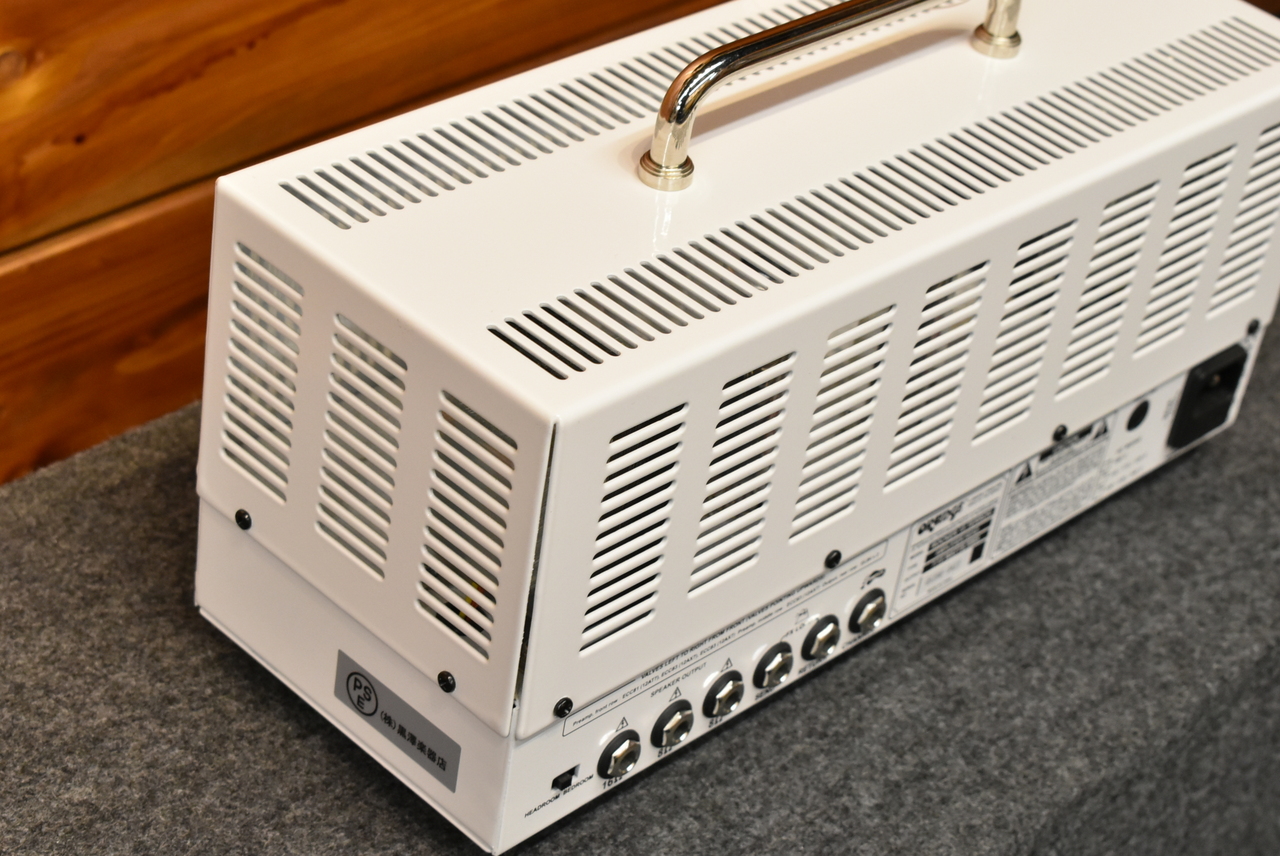 ORANGE Rocker 15 Terror【15W小型ヘッドアンプ!】【オールチューブ