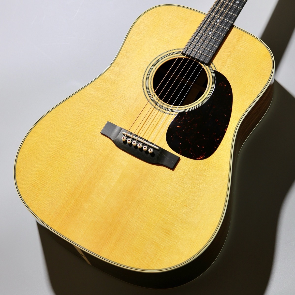 Martin 【特典あり!】D-28 Standard #3047034 【みんな大好きD-28