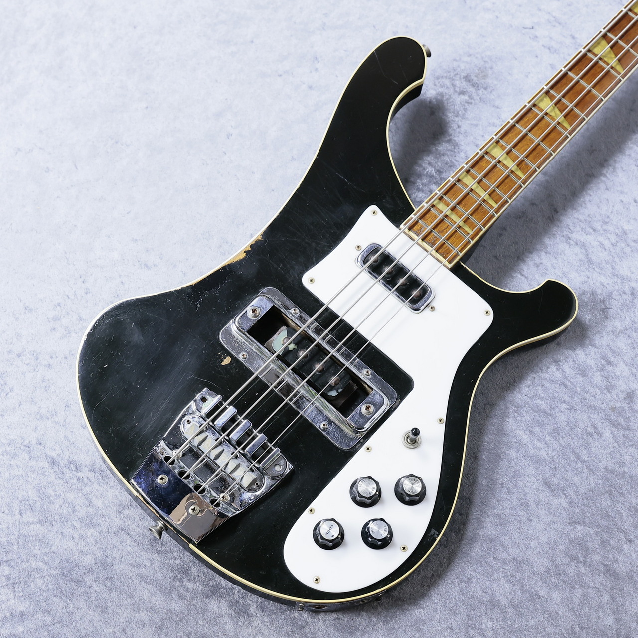 Rickenbacker 1975 4001 - Jetglo -【4.16kg】（ビンテージ