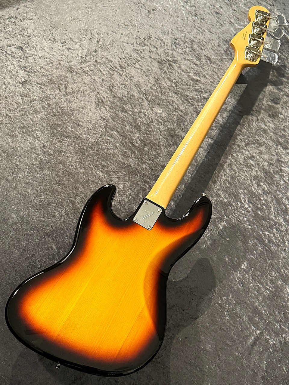 Fender Made in Japan Traditional Late 60s Jazz Bass -3-Color