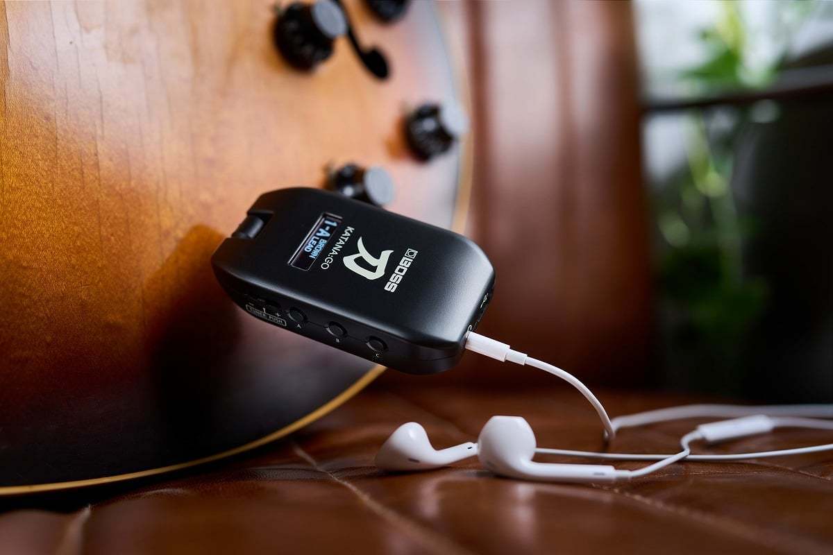 BOSS KTN-GO2 + CB-KTNGO KATANA:GO Personal Headphone Guitar