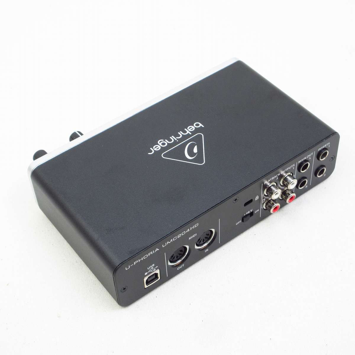 BEHRINGER UPHORIA UMC204HD 