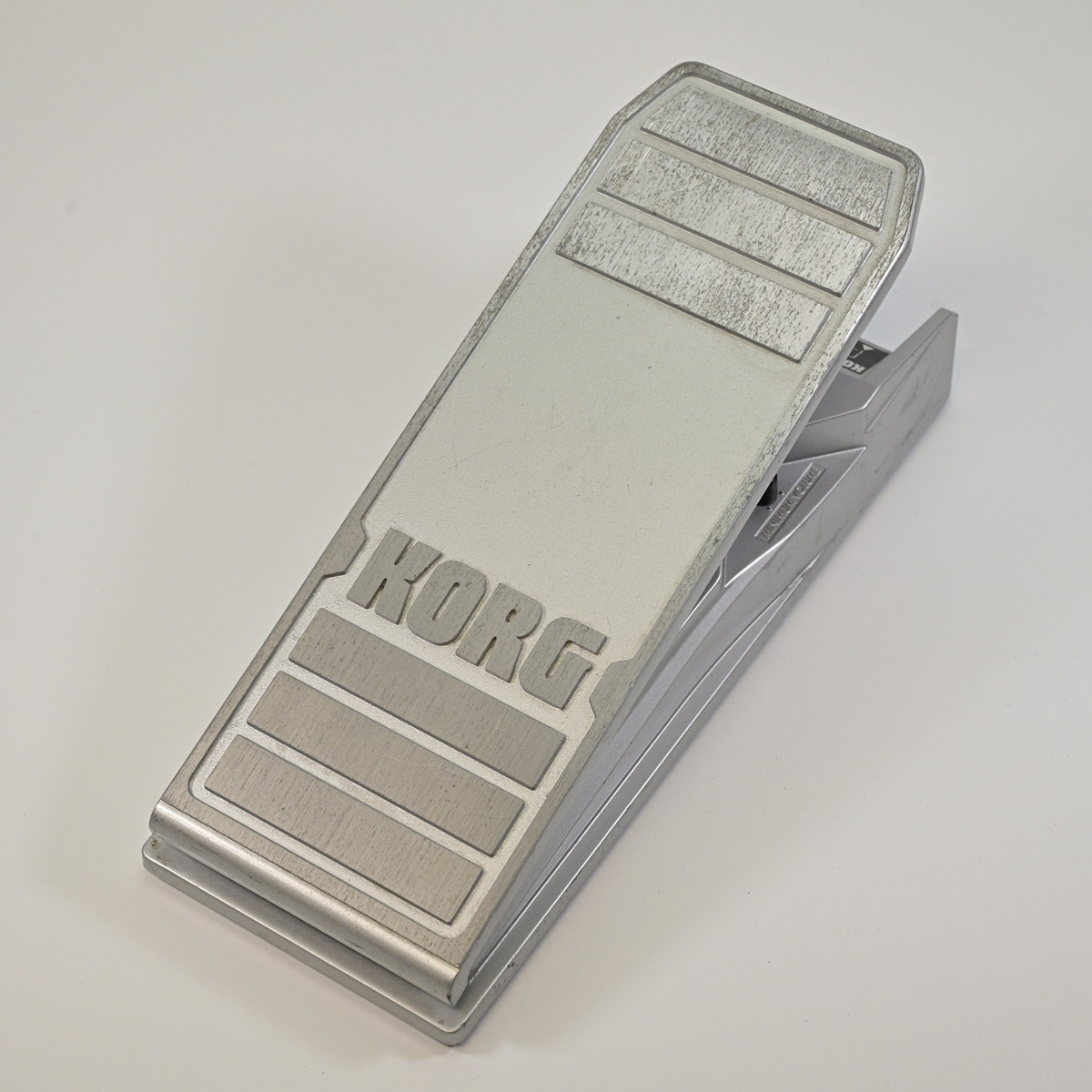 (美品) KORG XVP-10 エクスプレッション/ボリュームペダル Amazon.co.jp: KORG エクスプレッション/ボリュームペダル XVP-10