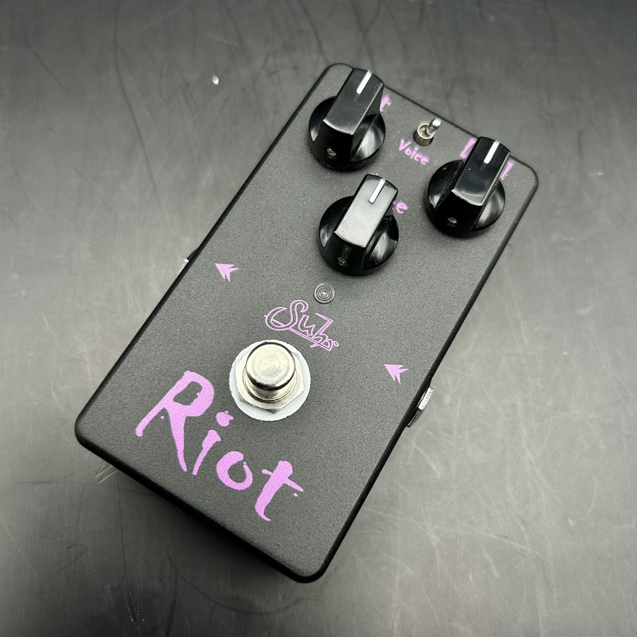 suhr Riot Black Edition正規輸入品 最終値下げ取り下げ予定 Riot (Black Edition) | Okada-International