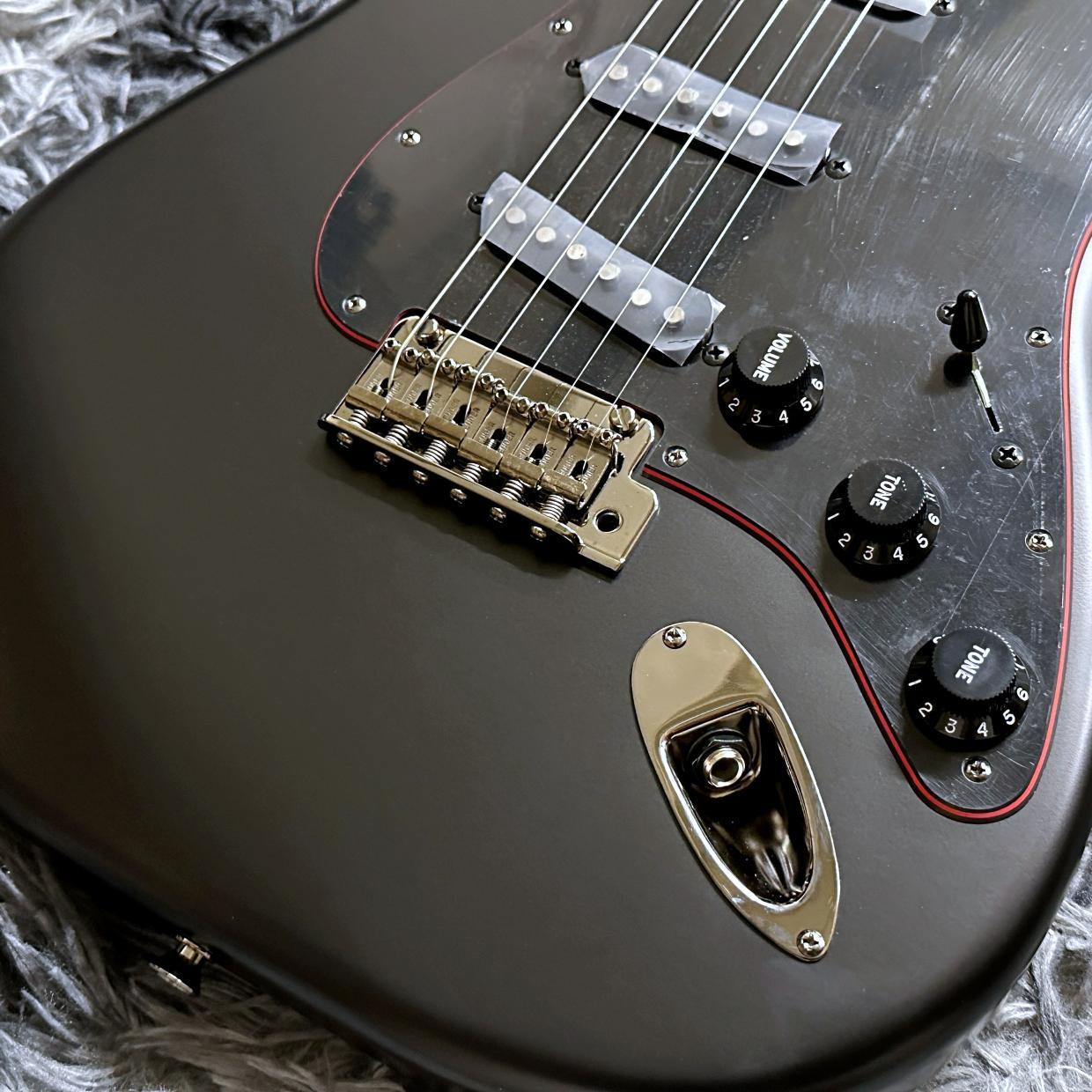 Limited Hybrid II Stratocaster Noir 6弦 Made in Japan Limited